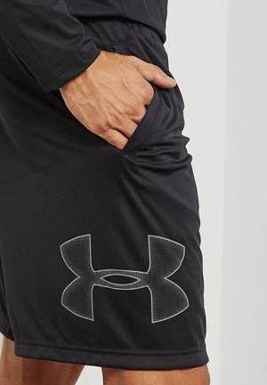 UA TECH GRAPHIC SHORT
